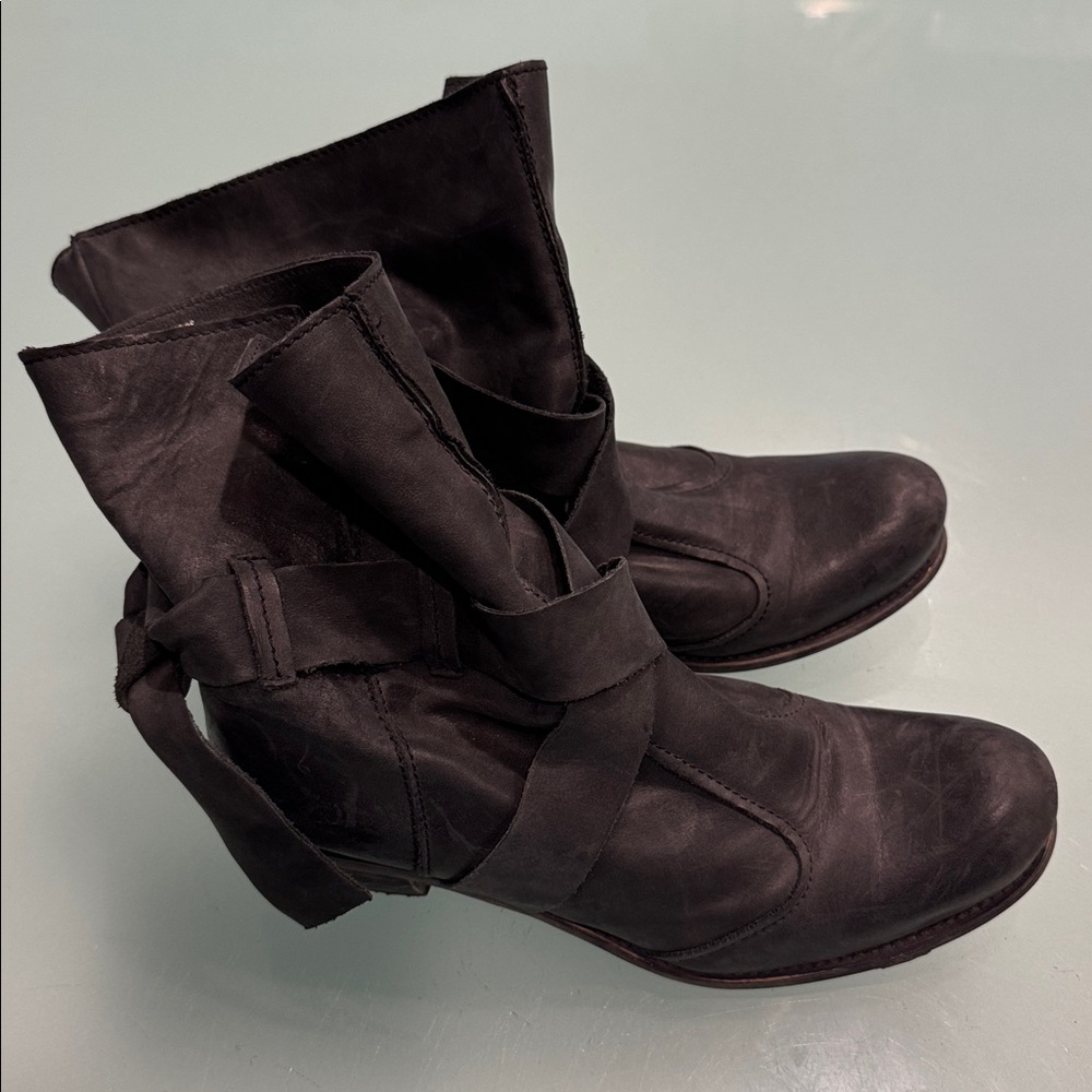 Stylish Black Leather Boots